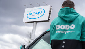 Implementace same‑day delivery služby DODO na e‑shopy Electro World a Nay